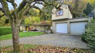 Großzügiges Einfamilienhaus mit 2 Garagen, Nebengebäude und Garten in Ortsrandlage von Zell/Mosel - Inennhof