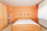 Ein Haus nahe Cochem - mit 2 Terrassen, Balkon und Garage in hochwassersicherer Lage - Schlafzimmer