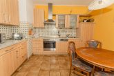 Ein Haus nahe Cochem - mit 2 Terrassen, Balkon und Garage in hochwassersicherer Lage - Küche